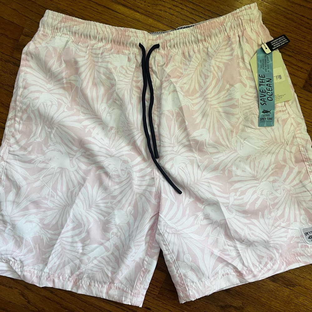 NWT Spicy Tuna Men's Pale Pink Tropical Flamingo Print Swim Trunks - SPF 50